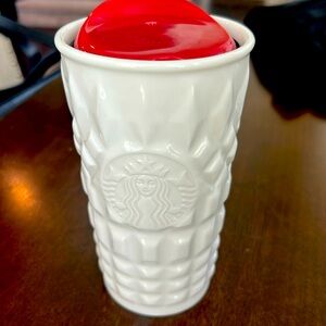 Starbucks White Siren Quilted Look Ceramic Cup Mug travel Tumbler Red Lid 10 oz